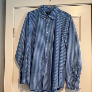 Vineyard Vines Button Down Dress Shirt